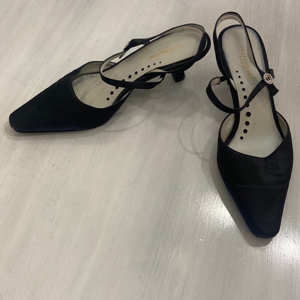 Liz Claiborne Flex black dress shoes 2” heal